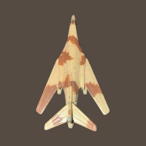 Diecast Fighter Jet Desert Storm Colored Pencil Sharpner A31 - Picture 5 of 10